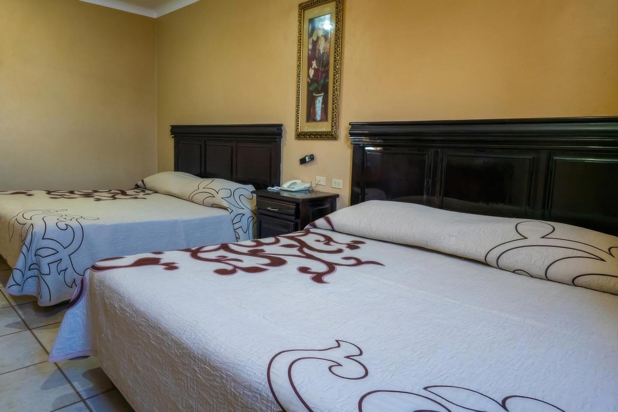 Hotel Oasis Ciudad Constitucion Bagian luar foto